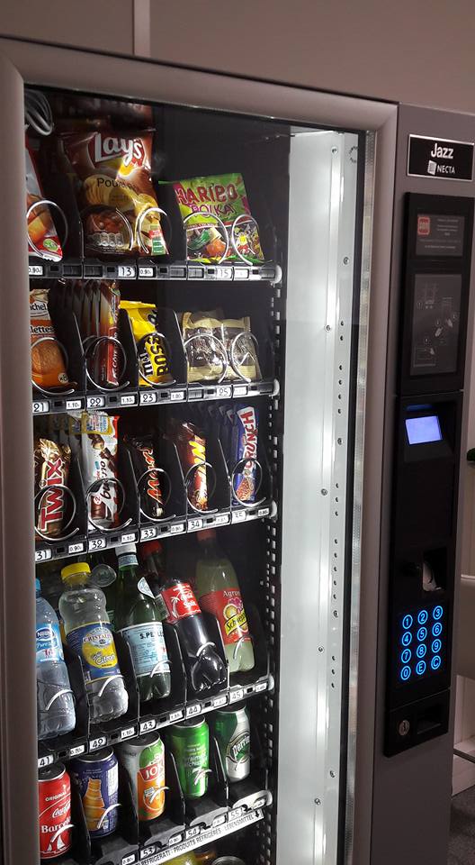 Distributeurs automatiques snacking